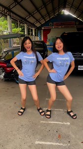 Ang galing naman gumiling giling ni Kambal #twins | La Nie