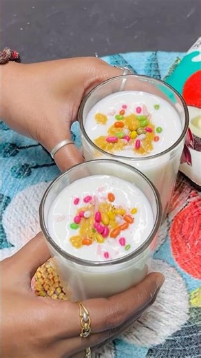 Mummy Ka Demand Bhi N.?🤭😂#riyaprasad #lassi #summerdrink #ytshorts #food