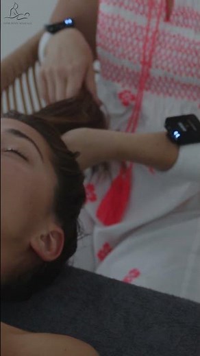 💆‍♀️ Relaxing Head Massage ASMR | Ivy’s Gentle Hands on Suzanne’s Scalp 🌸👐