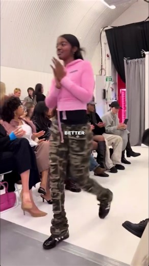 She a model? Absolutely. #lfw #fashionweek #runway #modeltok