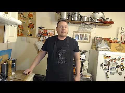 How to make Bara Brith (a traditional Welsh tea loaf/cake)