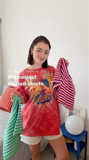 the candy shorts✨ these striped knitted shorts are surprisingly easy to make. Pattern in Ravelry 💘