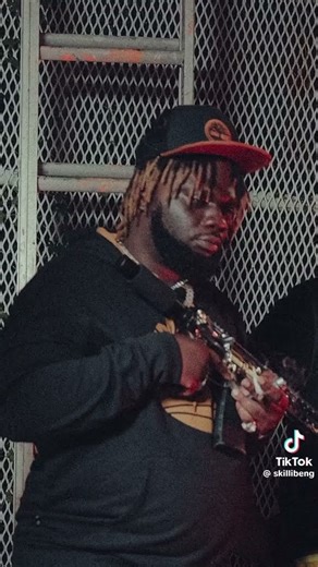 Skillibeng & chronic law new song no check #dancehall #artist #jamaica #skillibeng #chroniclaw #uk