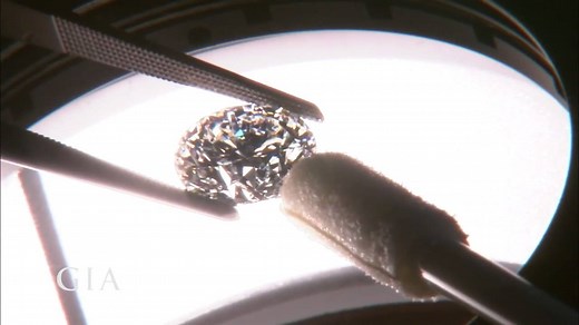 288 reactions · 170 shares | Diamond clarity refers to the absence of inclusions and blemishes. While no diamond is perfectly pure, the closer it comes, the higher its value. Evaluating diamond clarity involves determining the number, size, relief, nature and position of these characteristics, as well as how they affect the overall appearance of the stone. Learn more about diamond clarity by watching this one-minute video! | 4Cs of Diamond Quality by GIA | Facebook