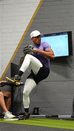 How Does He Throw 97 MPH At 5'10" | Miles Garrett