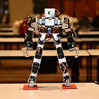 Making robots, making careers