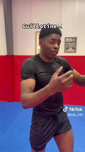 Technique de jiu-jitsu qui marchent en bagarre pt.4