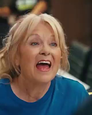 Topps just launched the MVP Buyback program for 2025 Topps Chrome Football 🔥Pull a Matthew Stafford card when Chrome Football hits retail on April 15 and you can redeem it for hobby store credit, starting at $20 for base cards and up to $200 for higher level parallels.Topps even shot a commercial with Stafford where he goes undercover at a hobby shop and finds out his own aunt is trading in all of his cards 🤣via: @topps