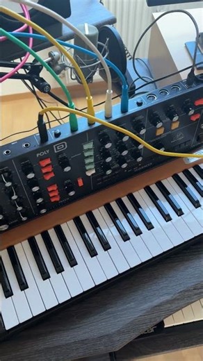 I've released a Behringer Poly D Course #polyd