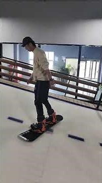Indoor ski machine efficient skiing!#snowmonkey #indoorski #skiing #snowboarding #training #improve