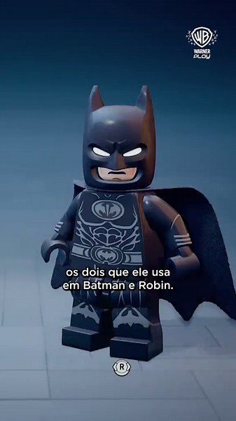 Uniformes live action do Batman em LEGO Batman: O Legado do Cavaleiro das Trevas