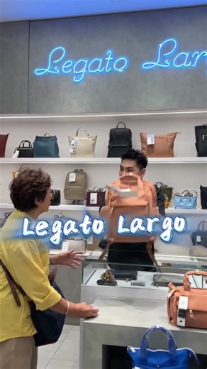 Legato Largo的Burden Free Series在日本真的是红到要排队买的那种🫠 而且这个系列的包包真的很轻很轻，轻到阿嬷提一天都不累～ 赶快来官网看看吧！ | Anello.officialstore.malaysia