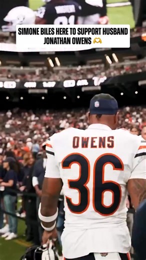 And of course her outfit is 👩‍🍳💋 CHIvsLV on CBS/Paramount watch.nfl.com | NFL