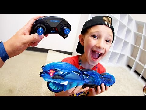 Father & Son BEST RC SNAKE EVER! / Rolls And Flips!