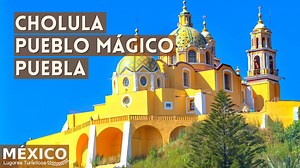 11K views · 143 reactions | En Cholula se respiran profundos aires prehispánicos. La ciudad fue levantada sobre los cimientos de una importante urbe indígena en donde se edificaron diversos templos y adoratorios, sobre los cuales más tarde se construyeron templos católicos; hoy Cholula tiene 37 iglesias, algo sorprendente para una ciudad de su tamaño. | LugTur Lugares Turísticos de México | Facebook