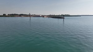 The controverisal Ship Lift project is back on track according to the government... after being plagued by years of delays. Labor today revealing a head contractor - although, it's been labelled a re-announcement. | 9 News Darwin