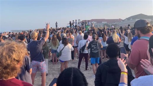 WTAMU BSM on Instagram: "If you’re still thinking of signing up for beach reach… then you SHOULD! It’s a fun time with your friends but most importantly sharing the love of Christ with others on South Padre Island! Link in bio for the form to sign up!"