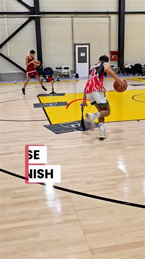 🚨 Want elite body control and next-level poise on the court? 🚨 This drill, inspired by Tre Mann’s incredible skill stack, is a game-changer. 🏀💥 Let’s work: ✅ Master your pace ✅ Perfect your balance ✅ Nail every movement It’s the little details that separate good players from GREAT ones: 🔥 Lowering your shoulder 🔥 Timing your hand exchange 🔥 Floating the ball to the pocket 💡 Pro Tip: Once you’re locked in, clean reps only = 🔑 🎯 Tag a teammate who needs this! #BasketballSkills #Basketbal