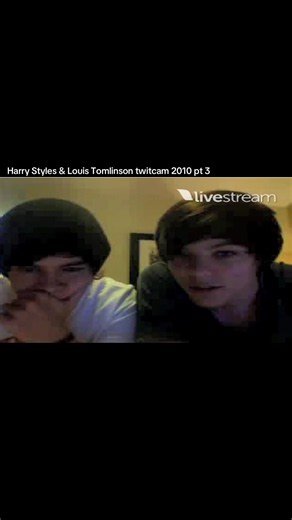 post 57 // harry & louis twitcam 2010 part 3 :) for the memories #larrystylinson #harrystyles #louistomlinson #onedirection #2010