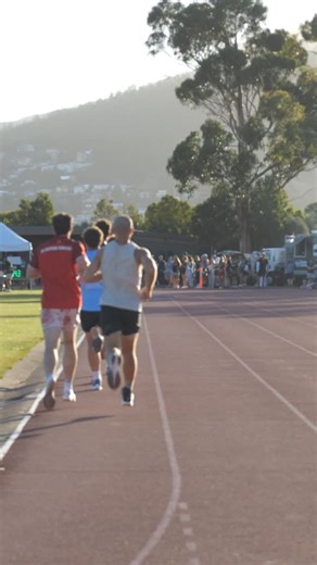 Night of Fives | 5000m track racing | Sunshine + track racing = elite combo. Looking forward to that big energy as we build up to Jan 17th ☀️ | Instagram