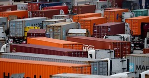 Key charts that highlight potential opportunities in a complex trading environment