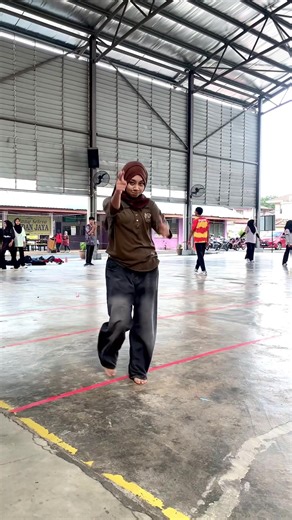 Permainan Dodgeball untuk Gadis Klasik