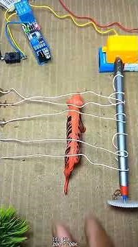 How Motor Coils Work | Magnetic Induction Experiment #shorts