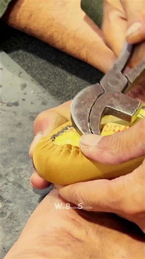 Handmade Perfection in Every Step👠 #shoesmaking #handmadeshoes #factoryprocess