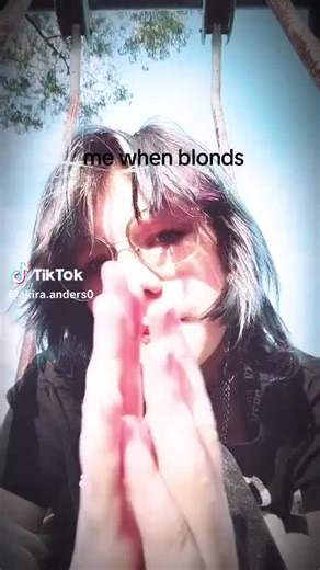 brittleyaps (@brittleyaps)’s videos with original sound - brittleyaps