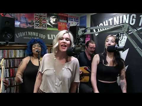 Joss Stone - “Super Duper Love by Sugar Billy“ (Live) | Lightning 100 | Volume.com