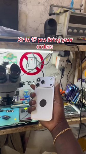 Convert Your iPhone XR and XS Max to 17 Pro