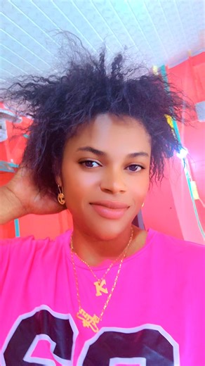 my sexy cuz n my sexy hair dresser n nail tech always happy moments wen ever am around🥰🥰🙏