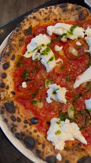 PIZZA PARADISE @postoboston ❗️📸🍕🔥🙌🏻🤩👋🏻❤️‍🔥👋🏻✨ . . . . . #Chef #food #pizzagram #foodie #cheflife #instafood #cooking #restaurant #pizzanapoletana #foodphotography #yummy #foodlover #delicious #foodblogger #juangpizza #gourmet #dinner #gastronomia #instagood #foodgasm #dailypizza #foodstagram #foodies #tasty #kitchen #woodfirepizza #eat #lunch #chefsofinstagram #bhfyp | Juan G Pizza