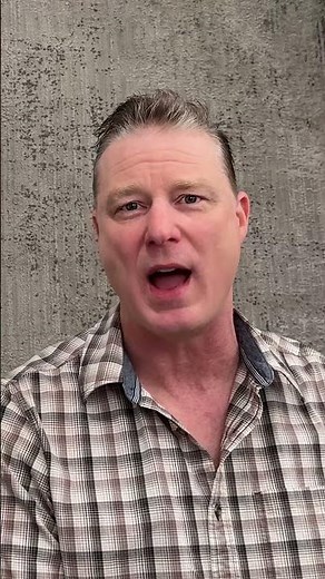 Traditional IRA vs Roth: Which Saves You More Money #money #retirement #ira