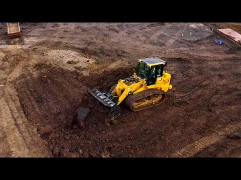 Versatile Cat® Track Loaders at Work