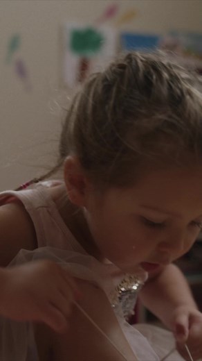 The bedroom studio. Where tomorrow’s prima ballerinas practice their first steps. | Bedshed