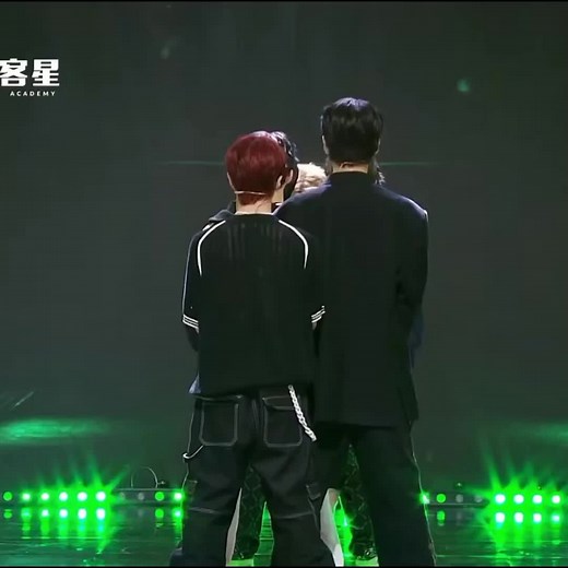 Stray Kids Back Door Performance: A Must-Watch Kpop Sensation