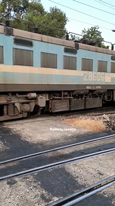 1.6 km long Python🐍 train|| भारत की सबसे लंबी ट्रेन में से एक पाइथन ट्रेन|| Python train 120 Wagons #railway #indianrailways #locopilot #railwayjasoos #jasoosbhaiya | Railwayjasoos