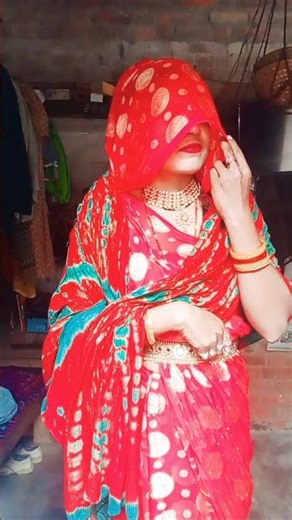 Newly married bride 💔🥺 #emotional #trending #youtubeshorts #aestheic #sasural #gareeb #shots #viral