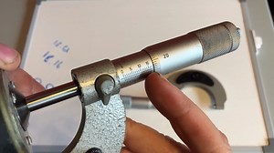 How to Use a Micrometer.