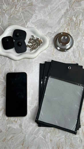 ModestlyCo | Photography Prevention Pouches | Privacy over selfies 💞 #unpluggedwedding #dreamwedding #photographyprevention #modestbride #photographypreventionpouches #modesty... | Instagram