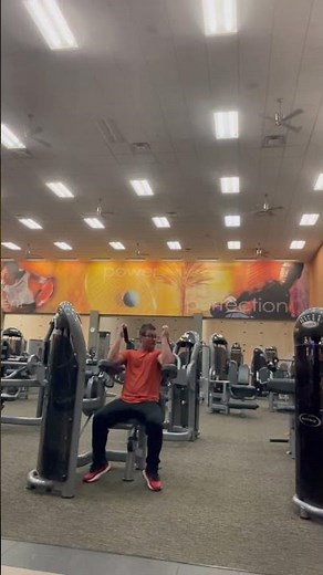 How To Do A Seated Ab Crunch At A Commercial Gym