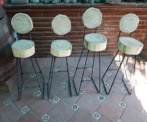 Rebar / Log Bar Stools -- Bancos De  Bar Varilla / Troncos