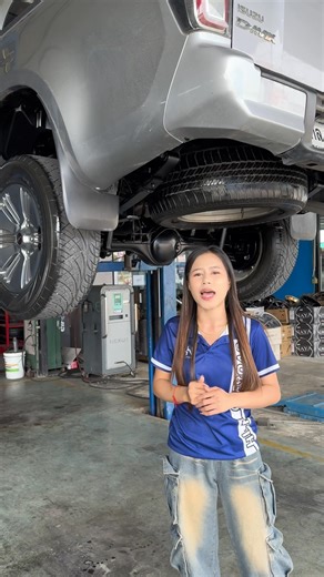 สำหรับคนรักรถ ห้ามพลาด !!! 💥พ่นกันสนิม รักษาช่วงล่าง ✅สามารถพ่นได้ตั้งแต่รถป้ายแดง ✅รับประกันงานสี 3 ปี ✅เติมสีได้ฟรี ทุกรอบ 🇹🇭ร้าน ไฮเอ็น ออฟโรด มี 2 สาขาให้เลือกใช้บริการ (โปรดโทรแจ้งก่อนเข้าบริการทุกครั้ง) สนใจแม็ก ยาง ยก โช๊ค ช่วงล่าง พ่นกันสนิม ชุดแต่งออฟโรด ☎️ Hi-N offroad 098-695-5455 #รับเทิร์นล้อยางเดิมทุกรุ่น #รับบัตรเครดิตทุกธนาคาร #ออกใบกำกับภาษีได้ #ติดตั้งฟรีพร้อมตั้งศูนย์ครบ สาขา 1 สุวินทวงศ์ ระหว่างซอย 56 - 58 ติดถนนใหญ่ โลเคชั่น : https://bit.ly/3FBS7Ld สาขา 2 แยกเทพารักษ์ โล