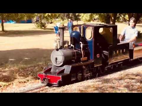 Steam Trains ( Swanley New Barn Railway )