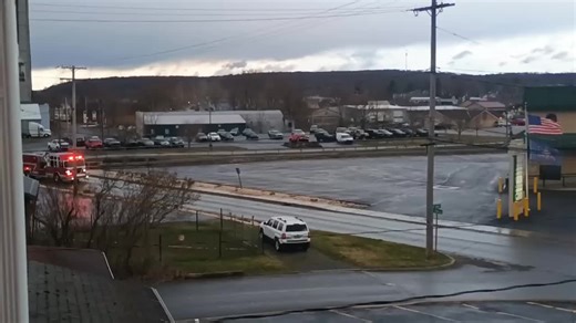 Engine 71 Responding to a tree Down with power lines involved during a wind storm Friendship Hose Company 2 3/13/26 #fypviral #firebuff #fyp #responding #videos