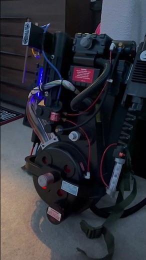 Ghostbusters Proton Pack playing the theme song - Proton Pack sound installed