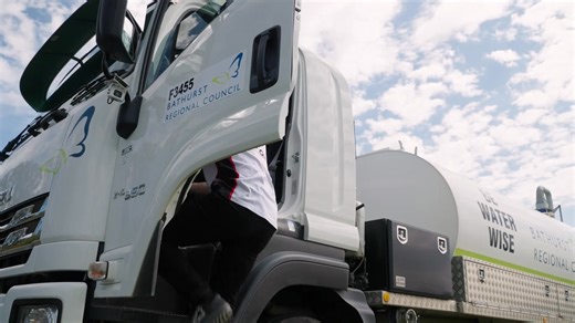 The 2025 Repco Bathurst 1000 is just weeks away and preparations are in full swing! PremiAir Racing’s James Golding teamed up with Council’s Andrew Simmonds to check out the year-round landscaping efforts including lush turf, safety fencing, and everything in between to keep the circuit race-ready. | Mount Panorama Circuit