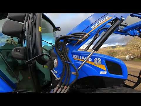 Newholland T4 75s & Loader