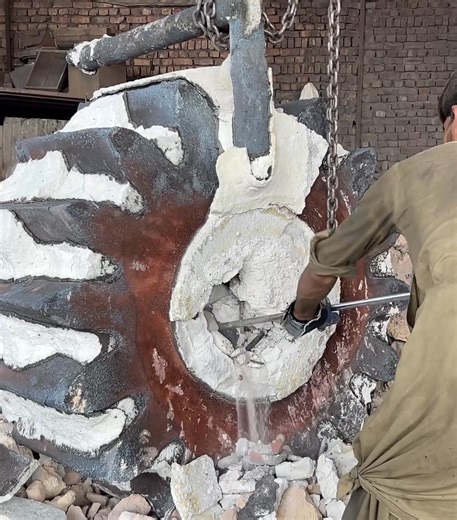 Unbelievable! Handmade Casting & Machining of a Giant Industrial Gear Part 53 | Machine & Technology